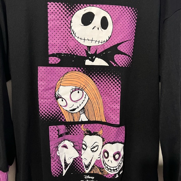 NIGHTMARE BEFORE CHRISTMAS WOMEN'S SLEEPSHIRT Size XS - Picture 2 of 4